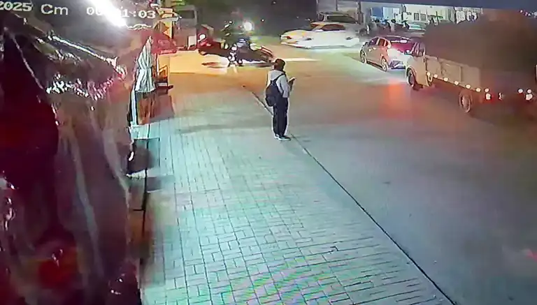Manavgat'ta Motosiklet Kazası: 2 Yaralı Manavgat'ta Motosiklet Kazası: 2 Yaralı